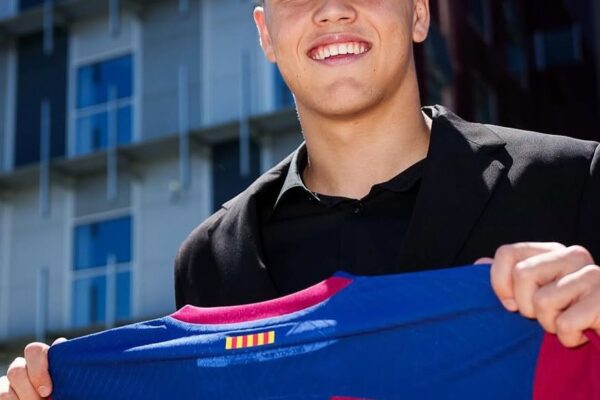 Complete Football 247 FC Barcelona Secures the Future with Pau Cubarsí's Contract Extension until 2029