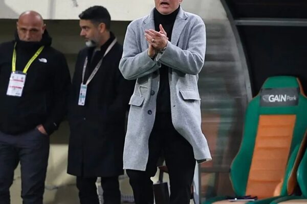 Complete Football 247 Galatasaray to Take Legal Action Against José Mourinho for Racist Remarks