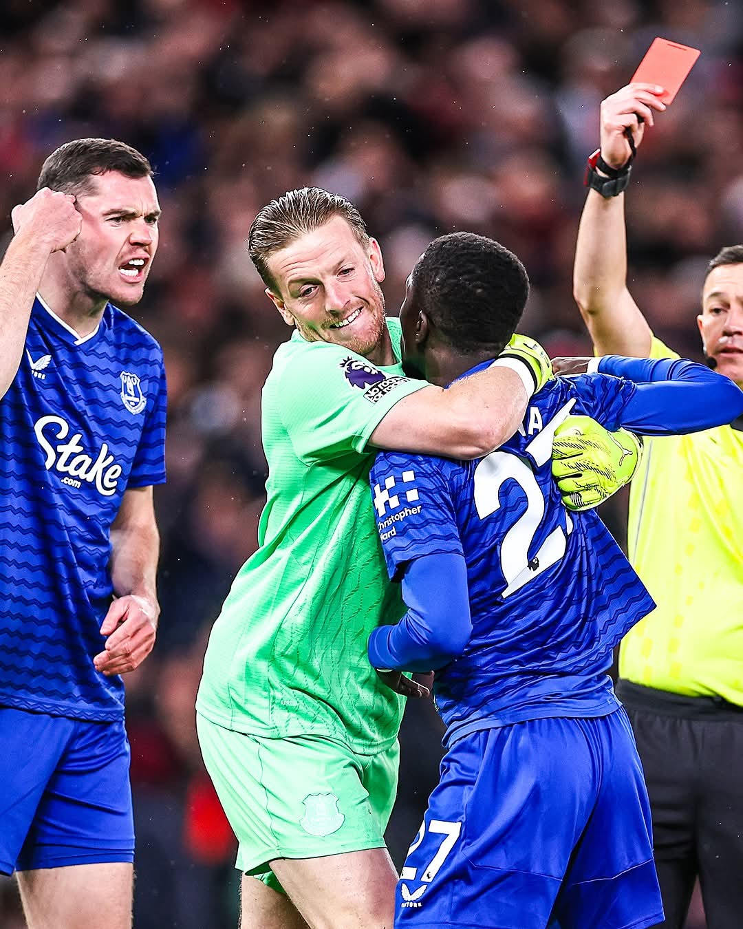 Idrissa Gueye Makes An Apology After Red Card Incident